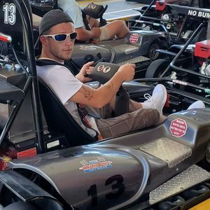 Meet your Posher, Robert